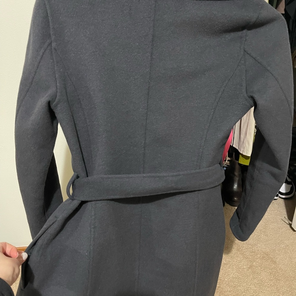 Tahari jacket - Picture 3 of 5